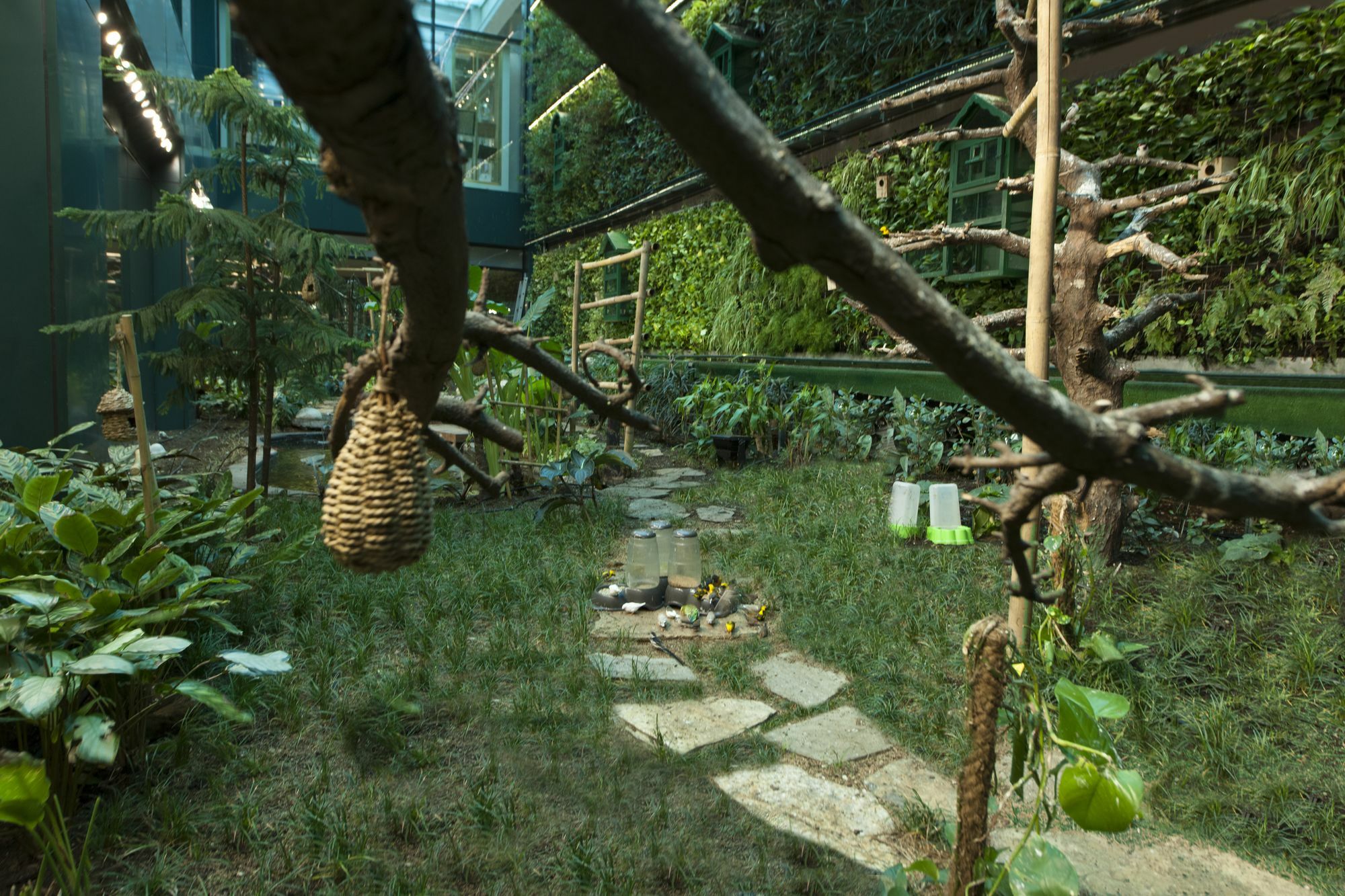 Elite World Grand Istanbul Basin Ekspres Hotel Екстериор снимка Bird aviary
