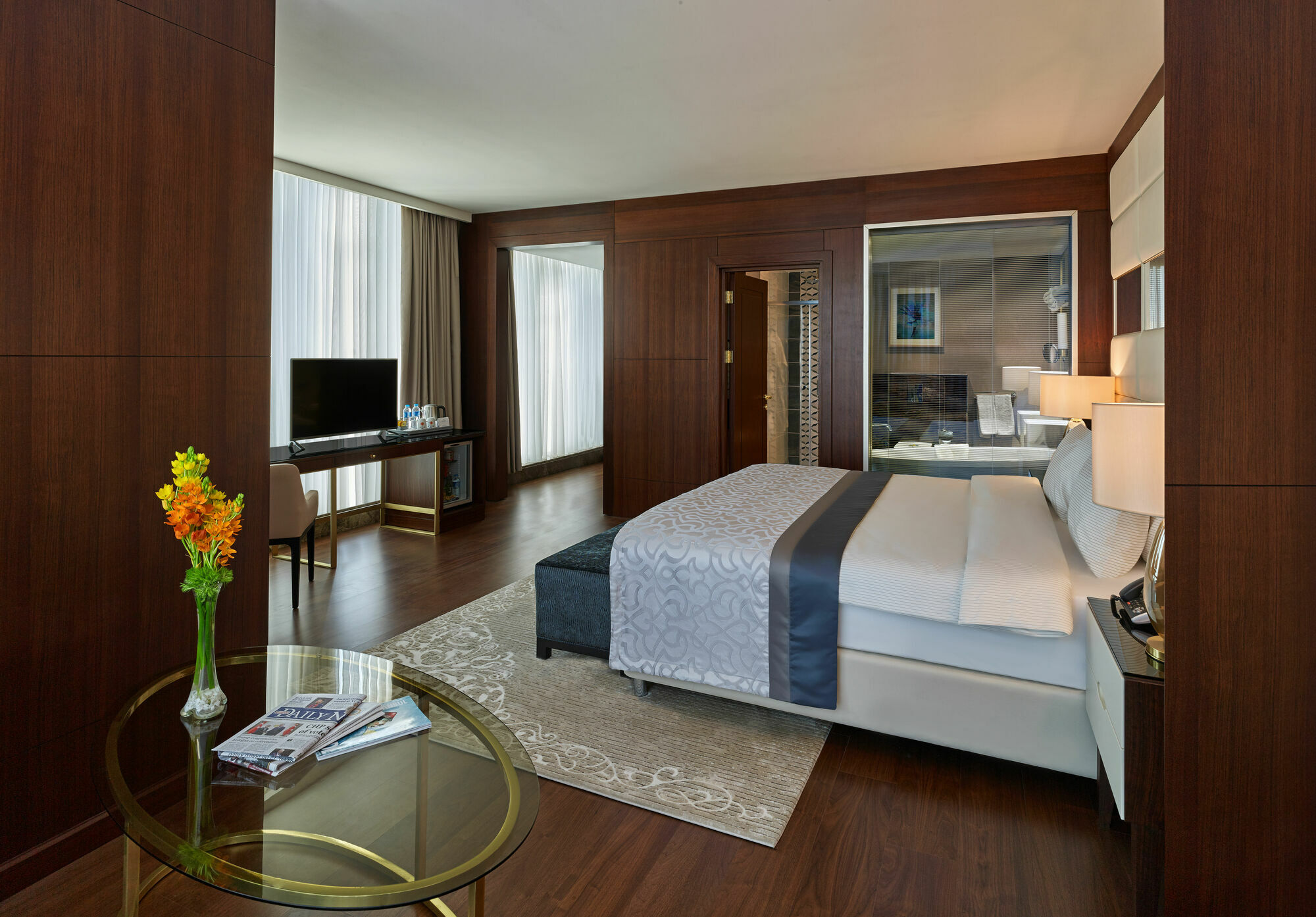 Elite World Grand Istanbul Basin Ekspres Hotel Екстериор снимка