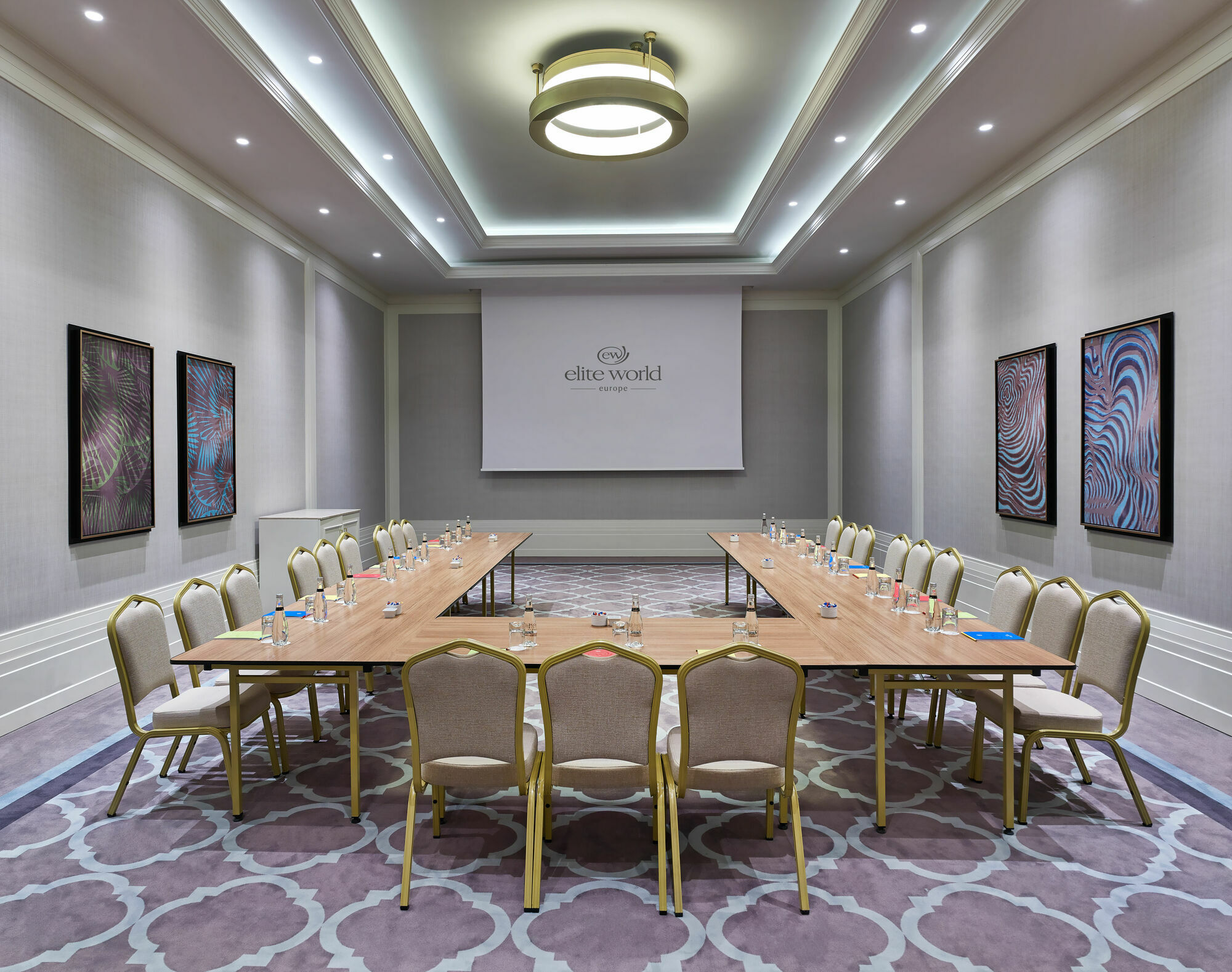 Elite World Grand Istanbul Basin Ekspres Hotel Екстериор снимка Meeting room