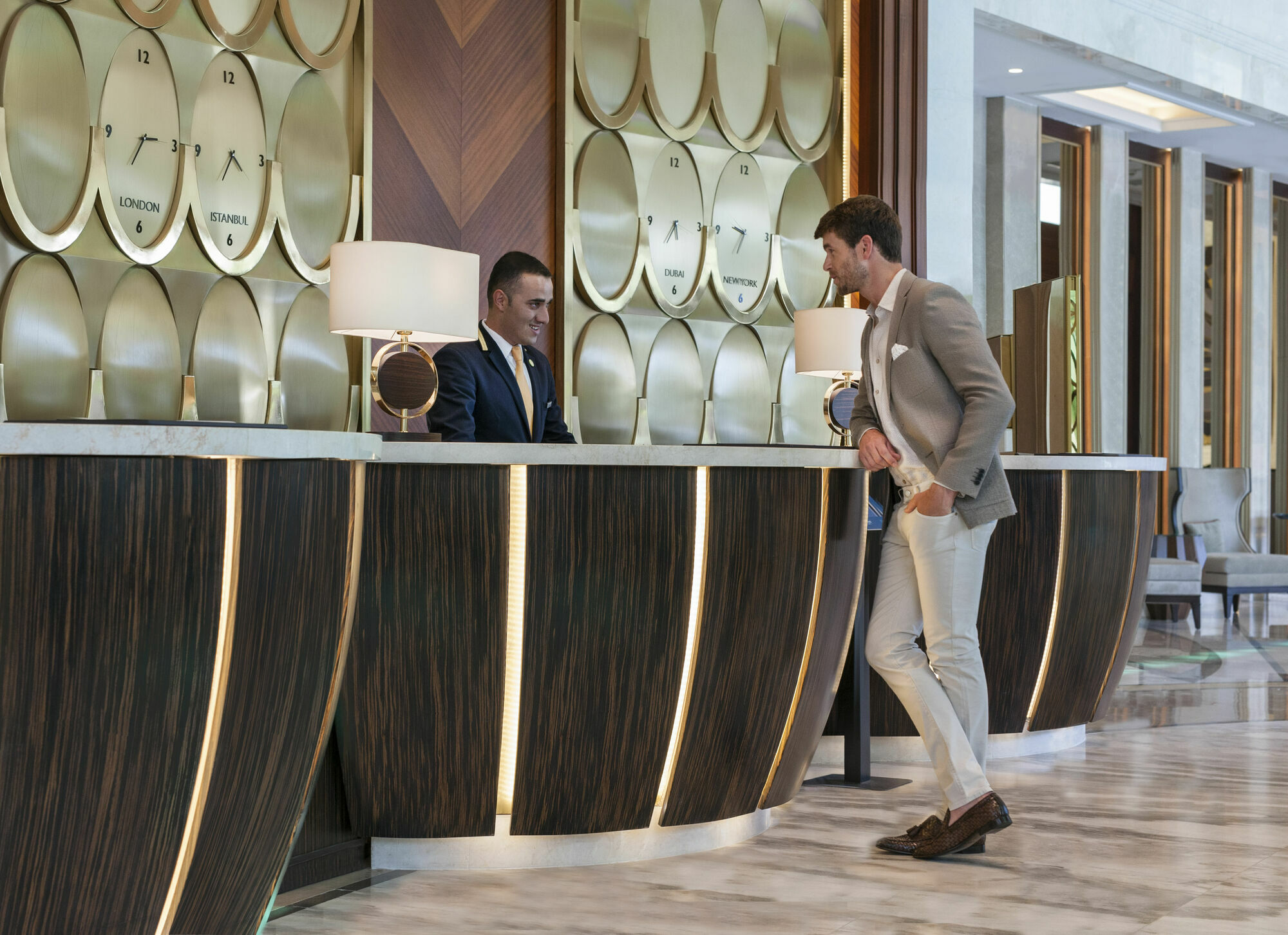 Elite World Grand Istanbul Basin Ekspres Hotel Екстериор снимка The hotel's lobby